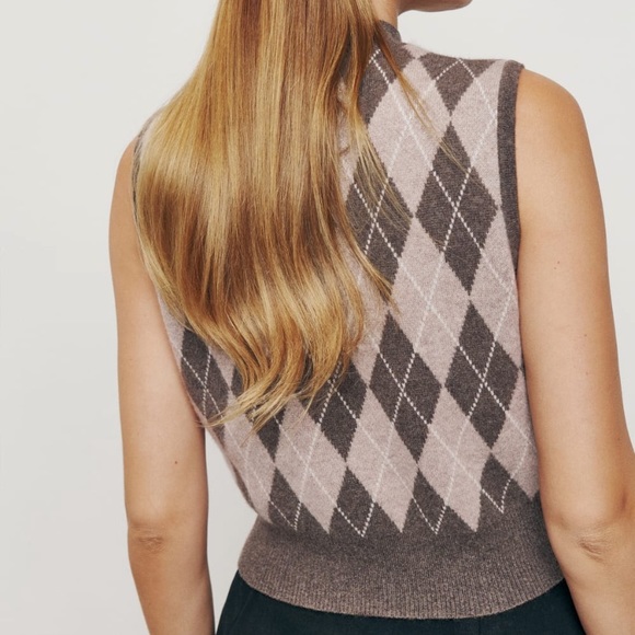 NWT Reformation Corso Cashmere Sweater Vest cropped length argyle pattern print - Picture 4 of 6